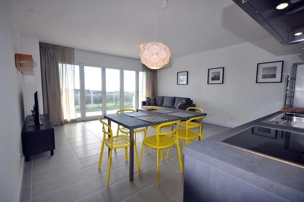 Apartments Marat Residence Zambratija