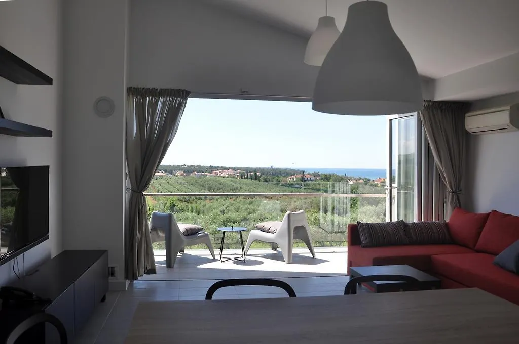 Apartments Marat Residence Zambratija  Замбратия